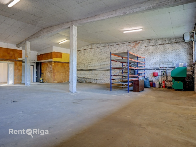 Izīrē apkurināmas telpas ar rampu un ofisu!  Telpas piemērotas: + Darbnīcai + Noliktavai + Ražošanai Рига - изображение 1