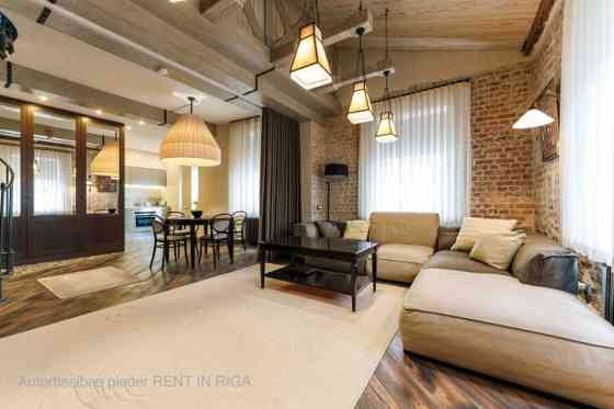 Эксклюзивная двухуровневая квартира в Тихом центре  элегантность, архитектура и Rīga