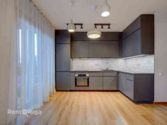 Сдаётся в долгосрочную аренду трёхкомнатная квартира в Салиене.  Квартира Рижский район