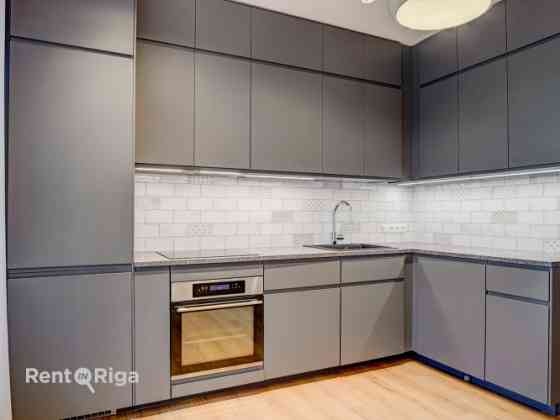 Сдаётся в долгосрочную аренду трёхкомнатная квартира в Салиене.  Квартира Рижский район