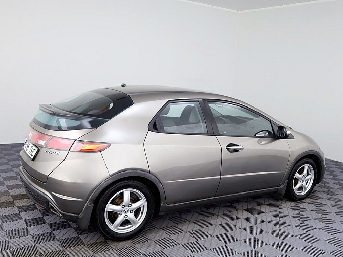 Honda Civic Elegance ATM 1.8 103kW Таллин - изображение 3