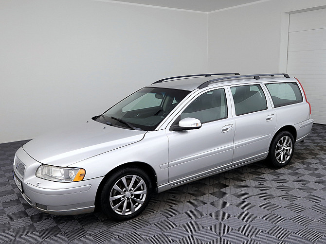 Volvo V70 Summum Facelift ATM 2.4 D5 120kW Tallina - foto 2