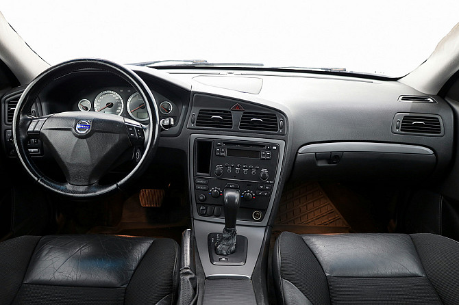 Volvo V70 Summum Facelift ATM 2.4 D5 120kW Tallina - foto 5