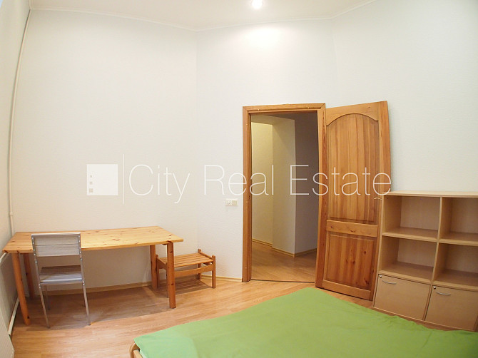 Новостройка, возможность аренды подземной парковки, вход с улицы и со двора, лифт, Рига - изображение 9