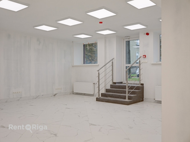Новые, просторные и современные помещения в Тихом центре  Предлагаются в аренду Рига - изображение 1