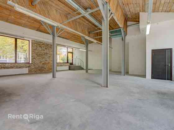 Новые, просторные и современные помещения в Тихом центре  Предлагаются в аренду Рига