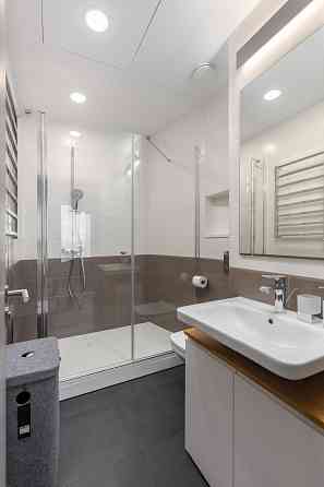 Ekskluzīvi dzīvokļi jaunajā projektā Zundas Torņi
Piedāvājam īrēt dažādu platību, pilnībā mēbelētus  Рига