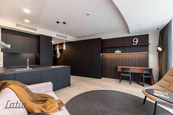 Ekskluzīvi dzīvokļi jaunajā projektā Zundas Torņi
Piedāvājam īrēt dažādu platību, pilnībā mēbelētus  Рига