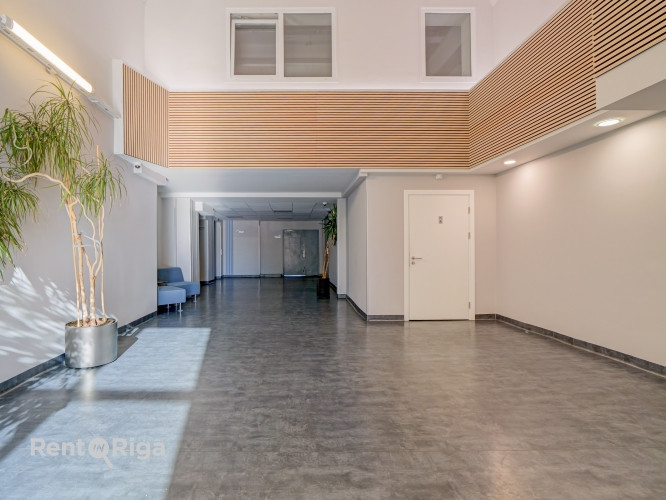 СДАЁТСЯ ОФИС В "KRASTA BIROJI", УЛ. МАЗА КРАСТА 83, РИГА  Офисное помещение площадью 20 м в Рига - изображение 8