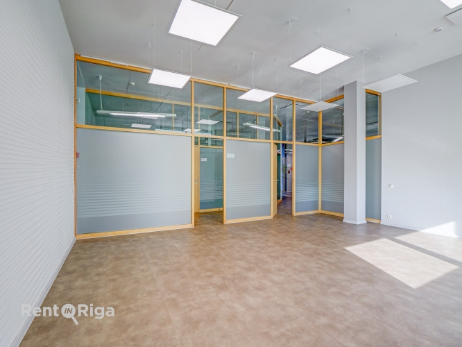 СДАЁТСЯ ОФИС В "NERETAS BIROJI", УЛ. НЕРЕТАС 2K1-107, РИГА  Офисное помещение площадью 33,5 м в Рига - изображение 2