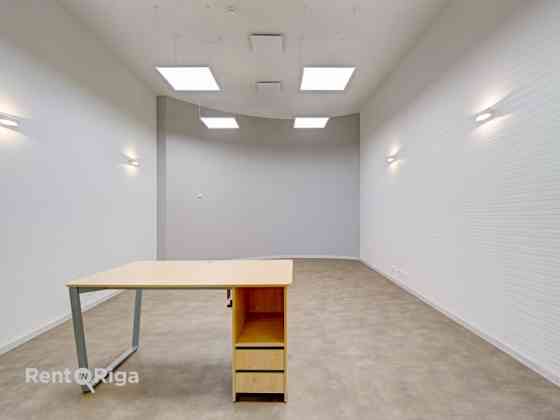 СДАЁТСЯ ОФИС В "NERETAS BIROJI", УЛ. НЕРЕТАС 2K1-107, РИГА  Офисное помещение площадью 25 м в Рига
