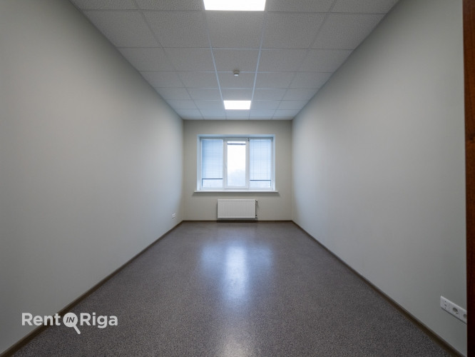 Сдаётся в аренду офисc в Ильгюциемсе.  Общая площадь здания: 1500 м 1-й этаж  462 м 2-й Рига - изображение 14