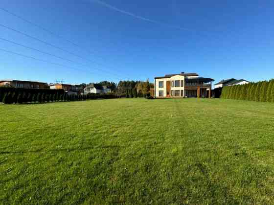 Продается качественно построенный и полностью оборудованный таунхаус с Кекавская вол.