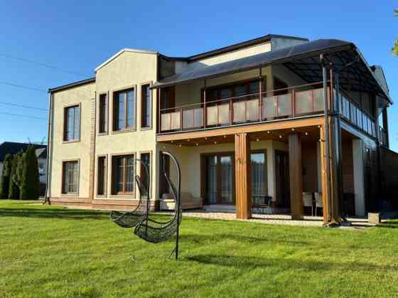 Продается качественно построенный и полностью оборудованный таунхаус с Кекавская вол.