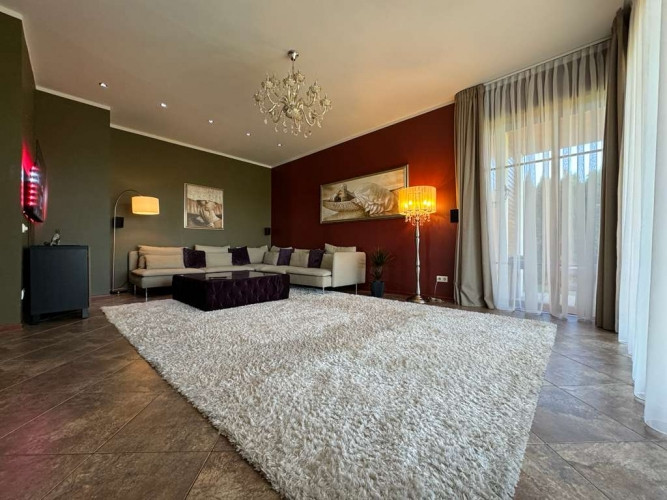 Продается качественно построенный и полностью оборудованный таунхаус с Кекавская вол. - изображение 7