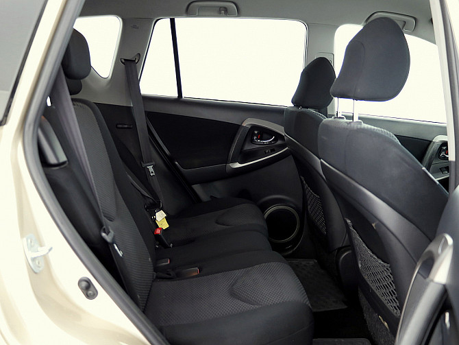 Toyota RAV4 Linea Sol ATM 2.0 112kW Таллин - изображение 7