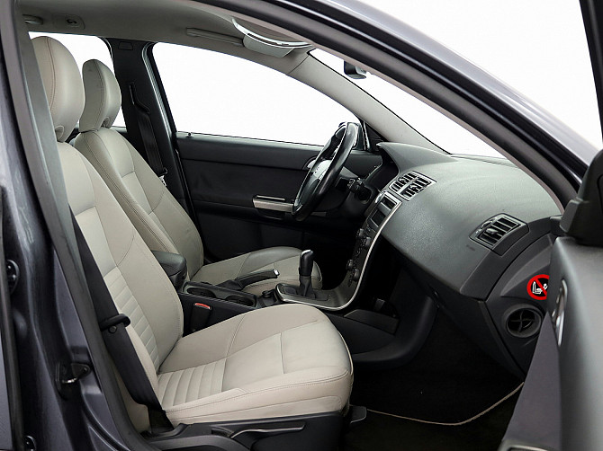 Volvo V50 Momentum Facelift 1.6 D4 80kW Таллин - изображение 6