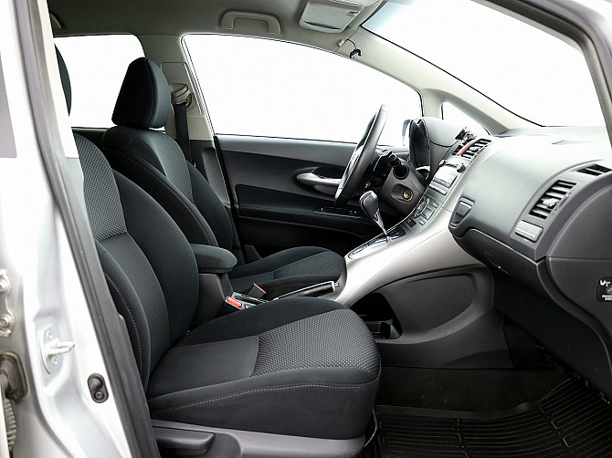 Toyota Auris Linea Sol Facelift ATM 1.6 97kW Таллин - изображение 6