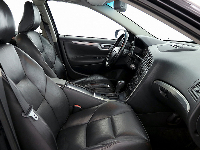 Volvo S60 Summum Facelift ATM 2.4 D5 136kW Таллин - изображение 6