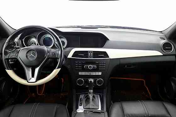 Mercedes-Benz C 250 Avantgarde Facelift ATM 1.8 150kW Tallina