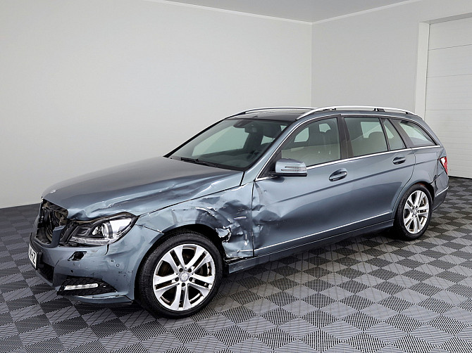 Mercedes-Benz C 250 Avantgarde Facelift ATM 1.8 150kW Tallina - foto 2