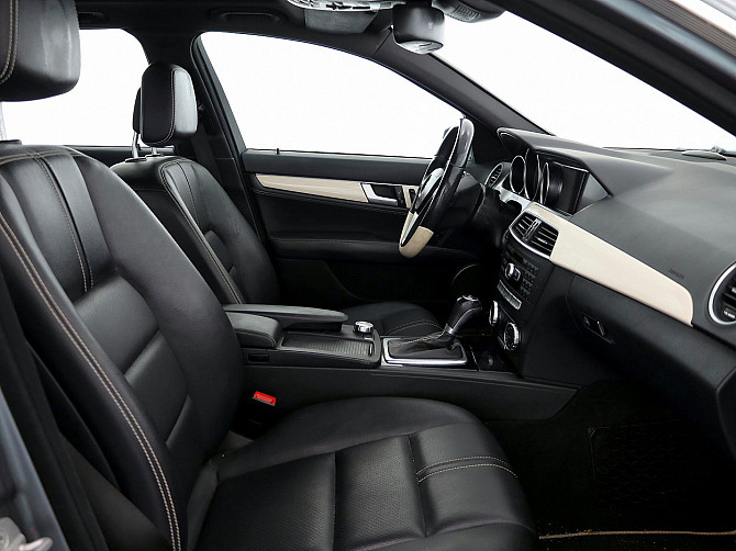 Mercedes-Benz C 250 Avantgarde Facelift ATM 1.8 150kW Tallina - foto 6