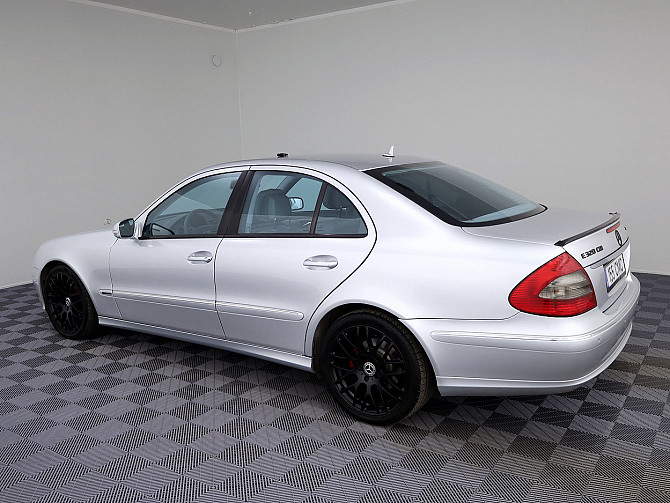 Mercedes-Benz E 320 Avantgarde 4Matic 4x4 ATM 3.0 CDI 165kW Tallina - foto 4