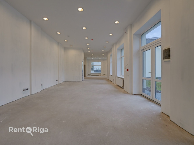 Jaunas, plašas un modernas telpas Klusajā centrā.  Piedāvājam nomai mūsdienīgas un stilīgas Rīga - foto 3