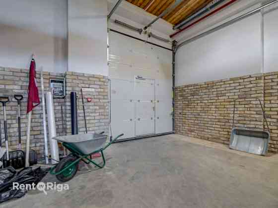 Новые, просторные и современные помещения в Тихом центре.  Предлагаем в аренду Рига