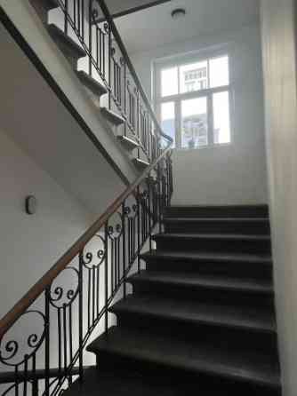 Продается отремонтированная 2-комнатная квартира в центре Риги. Квартира Рига