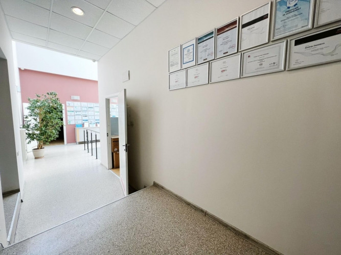 Iznomā biroja telpas biroju ēkā!  Telpas ir pilnībā atbrīvotas. Bez mēbelēm. Ir iespēja Rīga - foto 6