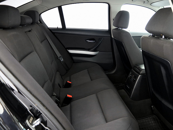 BMW 318 Business 2.0 95kW Таллин - изображение 7