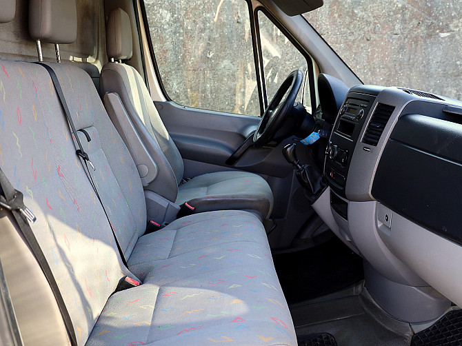 Volkswagen Crafter Comfortline 2.5 TDI 100kW Таллин - изображение 6