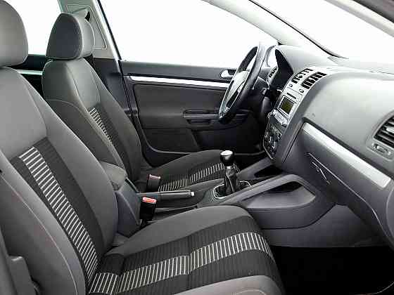 Volkswagen Golf United Facelift 1.4 90kW Таллин