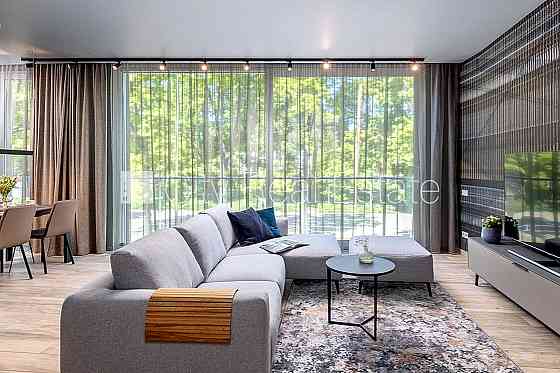 Земля в собственности, новостройка, благоустроенная озеленённая территория, Юрмала