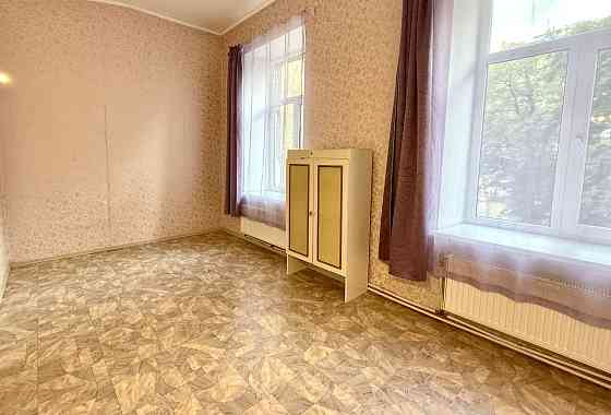 Tiek pārdots gaišs un plašs trīsistabu dzīvoklis centrā. Lieliska izvēle tiem, kas novērtē... Рига