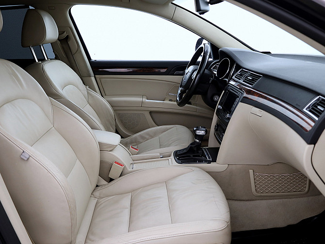 Skoda Superb Highline ATM 1.8 118kW Таллин - изображение 6