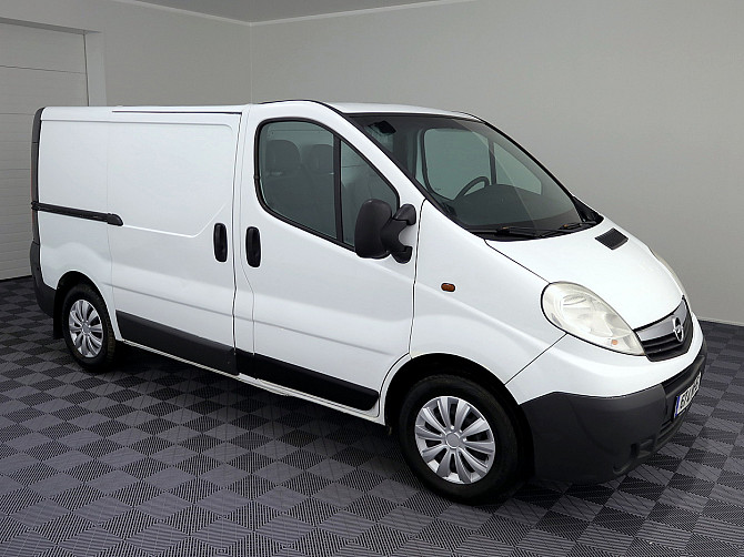 Opel Vivaro Van Facelift 2.0 CDTi 66kW Tallina - foto 1