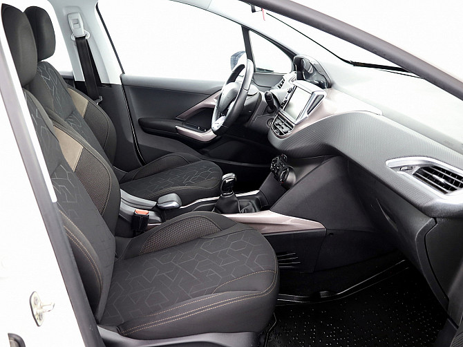 Peugeot 2008 Elegance LPG 1.2 60kW Таллин - изображение 6