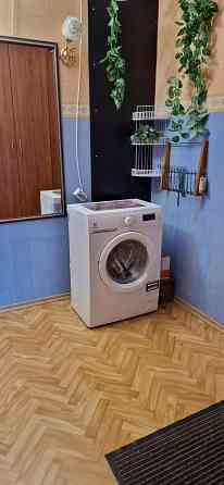 Īpašniece piedāvā ilgtermiņa īres līgumu no 2025. gada 10. novembra. Šis 72, 5 m2 trīsistabu... Рига