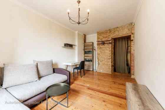 Продаётся уютная и тёплая 1-комнатная квартира в самом центре Риги!  Светлая, Рига