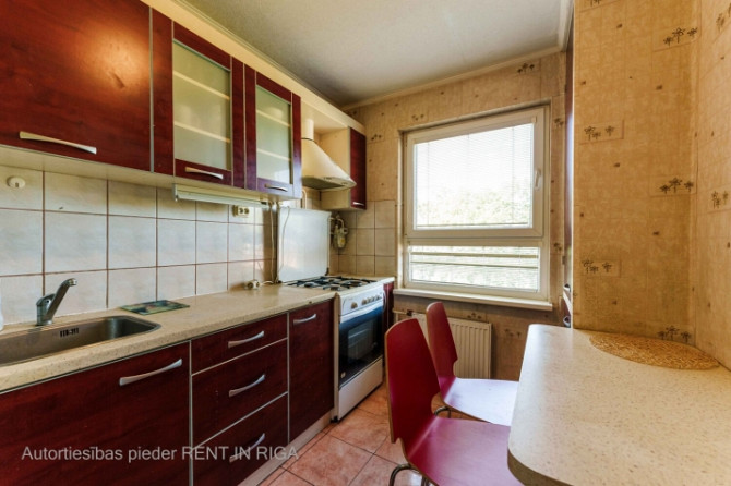 Продаётся уютная 2-комнатная квартира в зелёном и спокойном районе Агентскалнс Рига - изображение 1