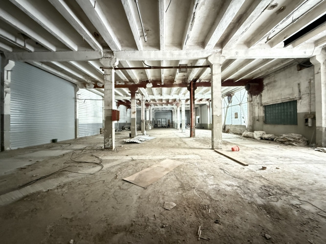 Iznomā noliktavas/ražošanas telpas  1. stāvā bez apkures.  Telpas atrodas ēkas 1. stāvā ar Rīga - foto 8