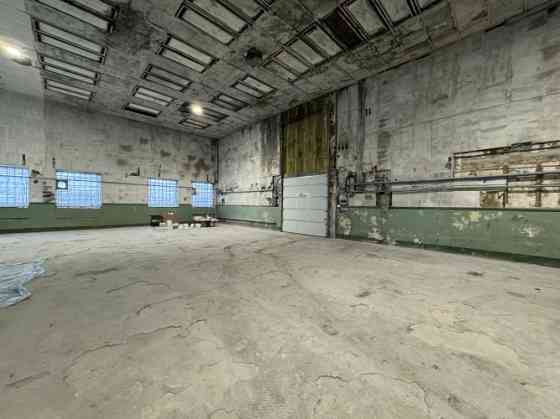 Помещения для склада или производства  Предлагаются в аренду складские или Rīga