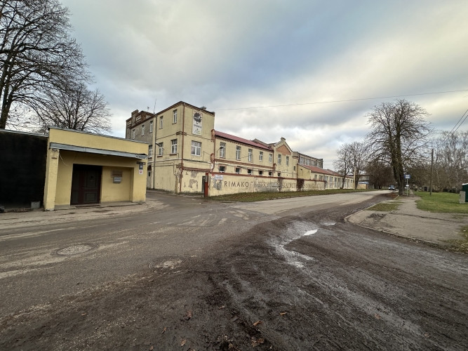 Telpas noliktavai vai ražošanai  Piedāvājam nomai noliktavas vai ražošanas telpas Rīga - foto 8