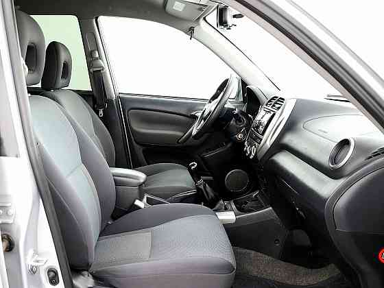 Toyota RAV4 Facelift 4x4 2.0 110kW Таллин