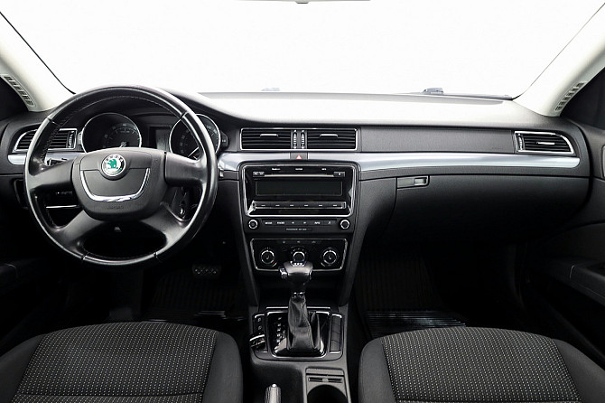 Skoda Superb Comfortline ATM 1.8 118kW Таллин - изображение 5