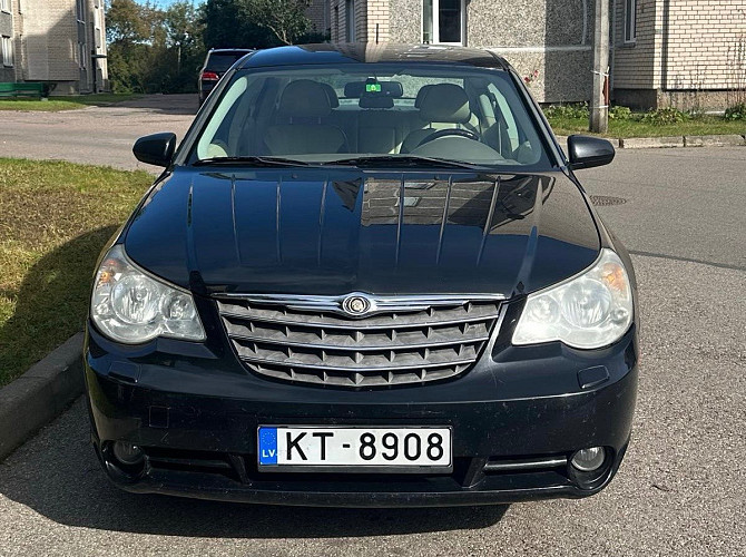 Pārdodas Chrysler Sebring sedans 2008g. 2.0 dīzelis, kopts, labā tehniskā un vizuālā stāvoklī.... Daugavpils - foto 1