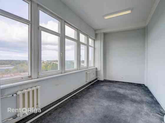 Качественный, компактный офис в отреставрированном здании  Ganību dambī 24D.  Офис Рига