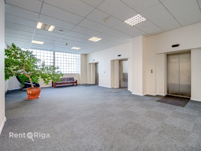Качественный, компактный офис в отреставрированном здании  Ganību dambī 24D.  Офис Рига - изображение 8